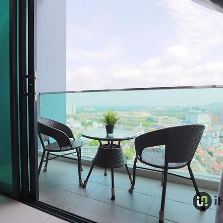 Ong Kim Wee Residence Melaka By I Housing Exterior foto