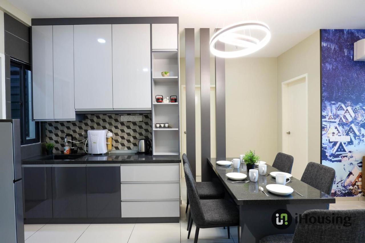 Ong Kim Wee Residence Melaka By I Housing Exterior foto